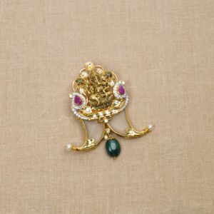 Blessed Ganesha Gold Tiger Nail Pendant 115VG1589