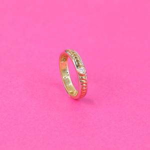 18Kt Simple Solitaire Diamond Ring 148VG6426