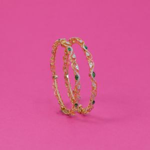 18Kt Dazzling Heart Shape Diamond Bangles 173VG1954