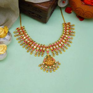 Traditional Opulent Gold Necklace 451VG2917