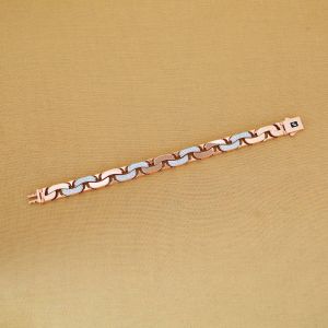 Rhythmic Wave Link Gold Bracelet