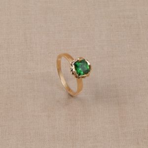 Classic Natural Emerald Handmade Gold Ring