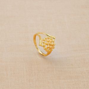 Sophisticated Floral Gold Ring